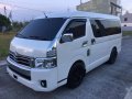 2nd Hand Toyota Hiace 2015 at 48000 km for sale-4