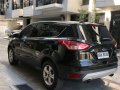 2nd Hand Ford Escape 2015 at 48000 km for sale-0