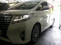 Sell 2nd Hand 2016 Toyota Alphard at 15000 km in Quezon City-1