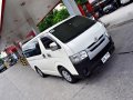 Selling 2nd Hand Toyota Hiace 2015 at 100000 km in Lemery-2