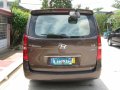 2nd Hand Hyundai Grand Starex 2014 at 47800 km for sale-3