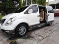 Selling Hyundai Grand Starex 2015 Automatic Diesel in Las Piñas-4