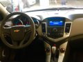 Sell 2nd Hand 2011 Chevrolet Cruze Automatic Gasoline at 72000 km in Makati-4