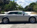 Sell 2nd Hand 2009 Chrysler 300C Automatic Gasoline at 30000 km in Quezon City-3