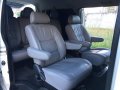 Selling 2nd Hand Toyota Hiace 2015 Automatic Diesel at 50000 km in Imus-1