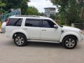 Selling Ford Everest 2010 Automatic Diesel in Valenzuela-7