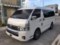 Selling 2nd Hand Toyota Hiace 2015 Automatic Diesel at 50000 km in Imus-8