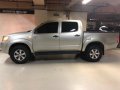 2nd Hand Toyota Hilux 2010 at 80000 km for sale in Taguig-5