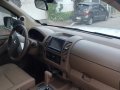 Selling 2nd Hand Nissan Navara 2009 in Quezon City-2