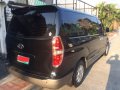 Selling Hyundai Grand Starex 2009 in Quezon City-3