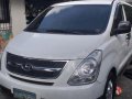 Selling Hyundai Grand Starex 2011 in Las Piñas-6