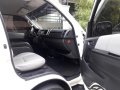 2nd Hand Toyota Hiace 2016 for sale in Mandaluyong-5