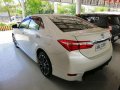 White Toyota Corolla Altis 2015 for sale Automatic-2