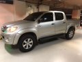 2nd Hand Toyota Hilux 2010 at 80000 km for sale in Taguig-8