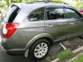 Selling Chevrolet Captiva 2011 Automatic Diesel in Makati-5