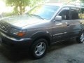 Selling 2nd Hand Toyota Revo 2000 in San Fernando-9