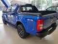 Blue Chevrolet Colorado 2019 Automatic Diesel for sale -7
