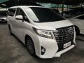 Pearl White Toyota Alphard 2016 at 15000 km for sale-6