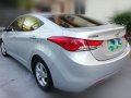 Selling Hyundai Elantra Manual 2012 -1
