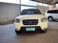 Sell White 2010 Hyundai Santa Fe in Manila-5