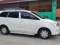 Selling 2nd Hand Toyota Innova 2005 Manual Diesel at 120000 km in Cainta-3