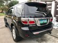 2nd Hand Toyota Fortuner 2010 at 60000 km for sale-9