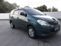 Selling 2nd Hand Toyota Innova 2011 in General Trias-10