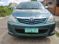 Selling 2nd Hand Toyota Innova 2010 in Quezon City-11