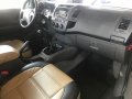 Black Toyota Hilux 2014 for sale in Manila-0