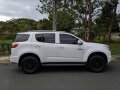 Selling White Chevrolet Trailblazer 2016 Automatic Diesel at 54000 km in Muntinlupa-2