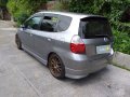 2nd Hand Honda Fit 2005 Automatic Gasoline for sale in Manila-5