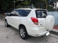 2nd Hand Toyota Rav4 2007 at 70000 km for sale-5