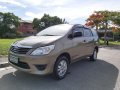 Selling Brown Toyota Innova 2013 in Manila-4