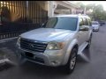 Selling Ford Everest 2010 at 70000 km in Las Piñas-0