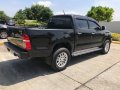 Black Toyota Hilux 2014 for sale in Manila-2