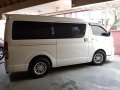 Selling 2nd Hand Toyota Hiace 2017 in Mandaluyong-8