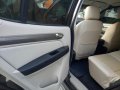 Selling Chevrolet Trailblazer 2015 Automatic Diesel in Quezon City-2