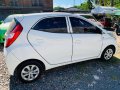 White Hyundai Eon 2016 Manual at 40000 km for sale  -3