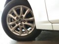 White Mazda 3 2015 at 15000 km for sale-0