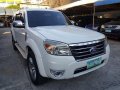 White Ford Everest 2009 Automatic Diesel for sale -9