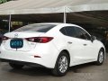 White Mazda 3 2015 at 15000 km for sale-7