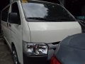 White Toyota Hiace 2016 at 28000 km for sale-2