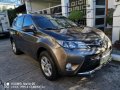 Selling 2nd Hand Toyota Rav4 2013 in Cainta-1