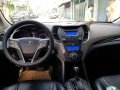 Selling Hyundai Santa Fe 2014 Automatic Diesel in Quezon City-4