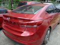 Red Hyundai Elantra 2016 at 27000 km for sale-2