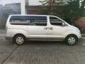 Selling Hyundai Starex 2010 Automatic Diesel in Parañaque-6