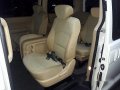 White Hyundai Grand Starex 2015 at 45359 km for sale-5