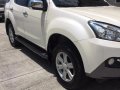 Selling Used Isuzu Mu-X 2017 Automatic Diesel at 40000 km in Pasay-5