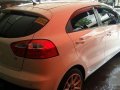 Sell White 2016 Kia Rio Automatic Gasoline at 44000 km -3