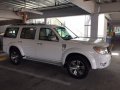 Selling Used Ford Everest 2012 at 90000 km in Pasig-0